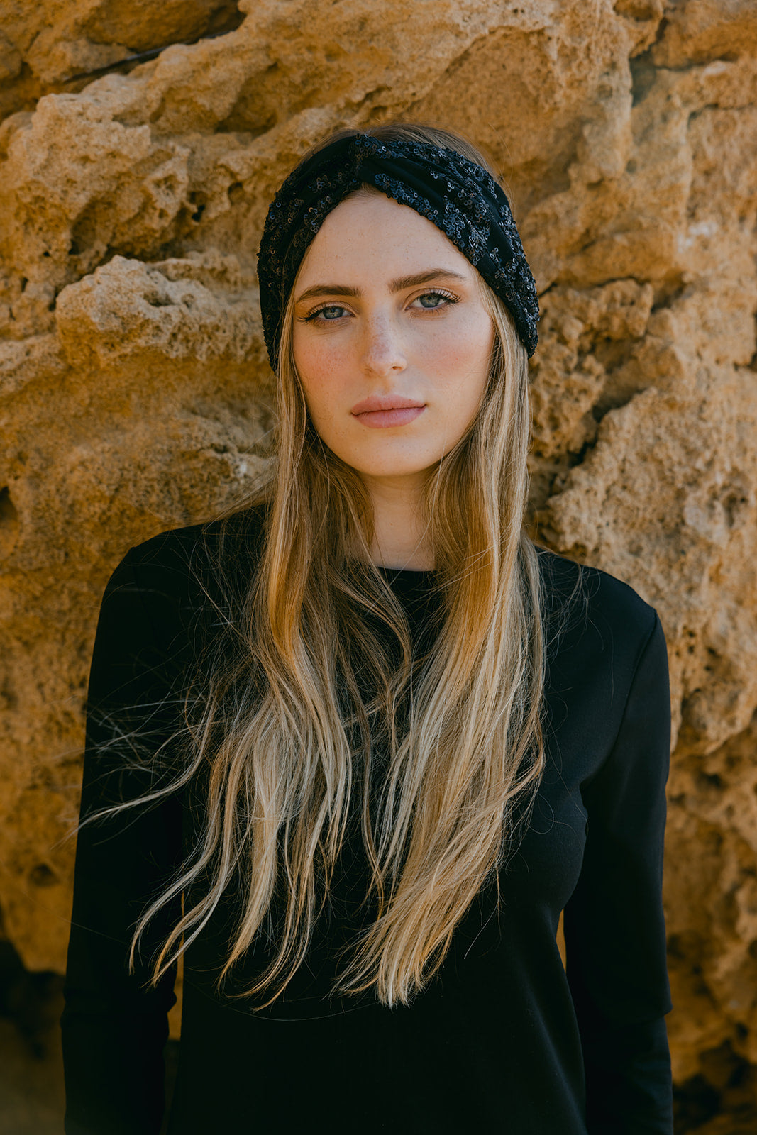 Black Sequin Headband – Daniella Faye USA display picture 1