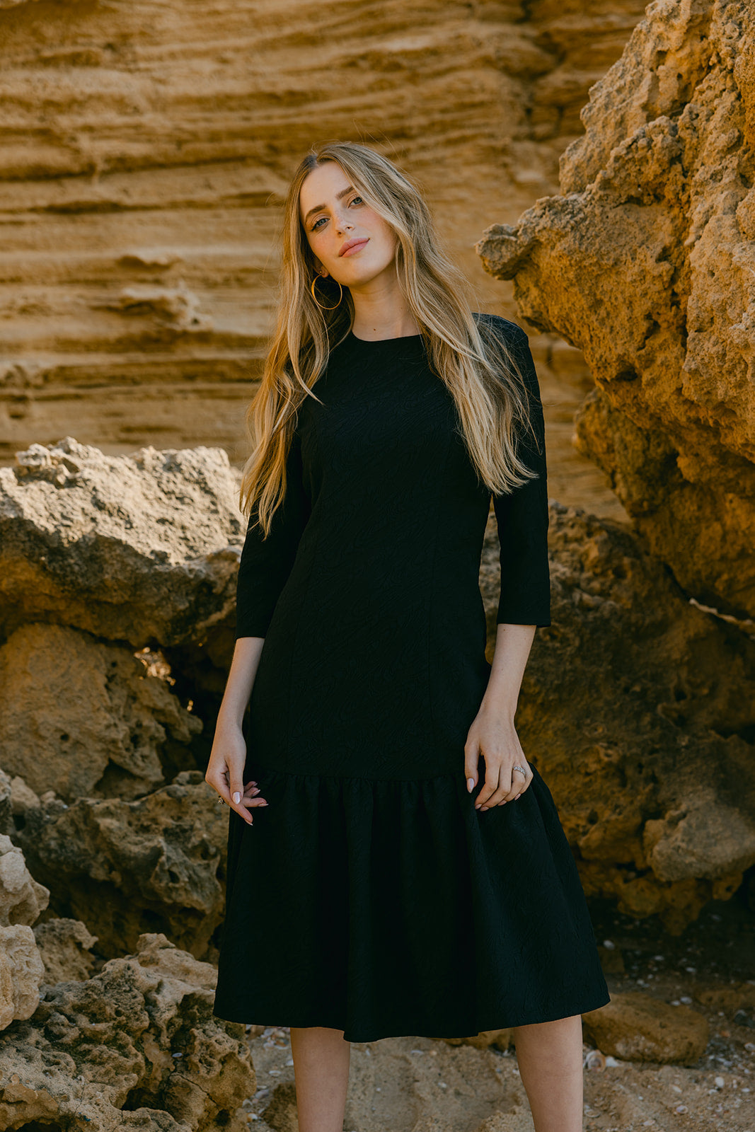 Modest Black Ruffle Hem Dress – Women's Fashion XS