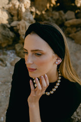 Daniella Faye Black Headband – Women's Hair Accessory