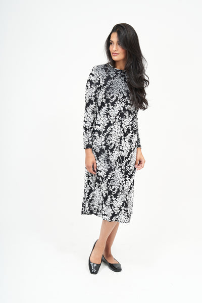 New Swing Floral Velvet Dress: Black and Silver Iced