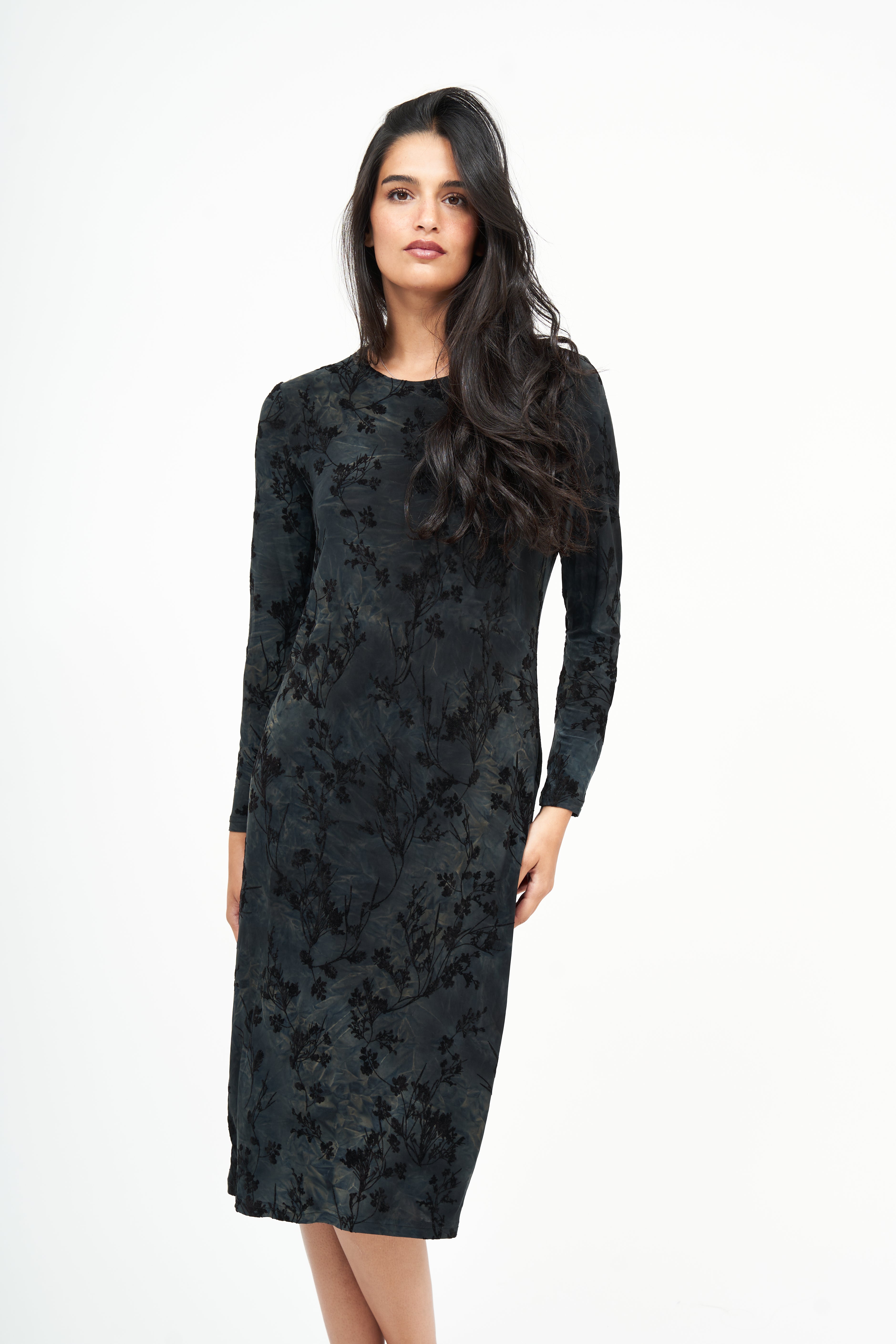 Loose Basic Floral Velvet: Black/Grey XS Loose Basic Floral Velvet: Black/Grey XS