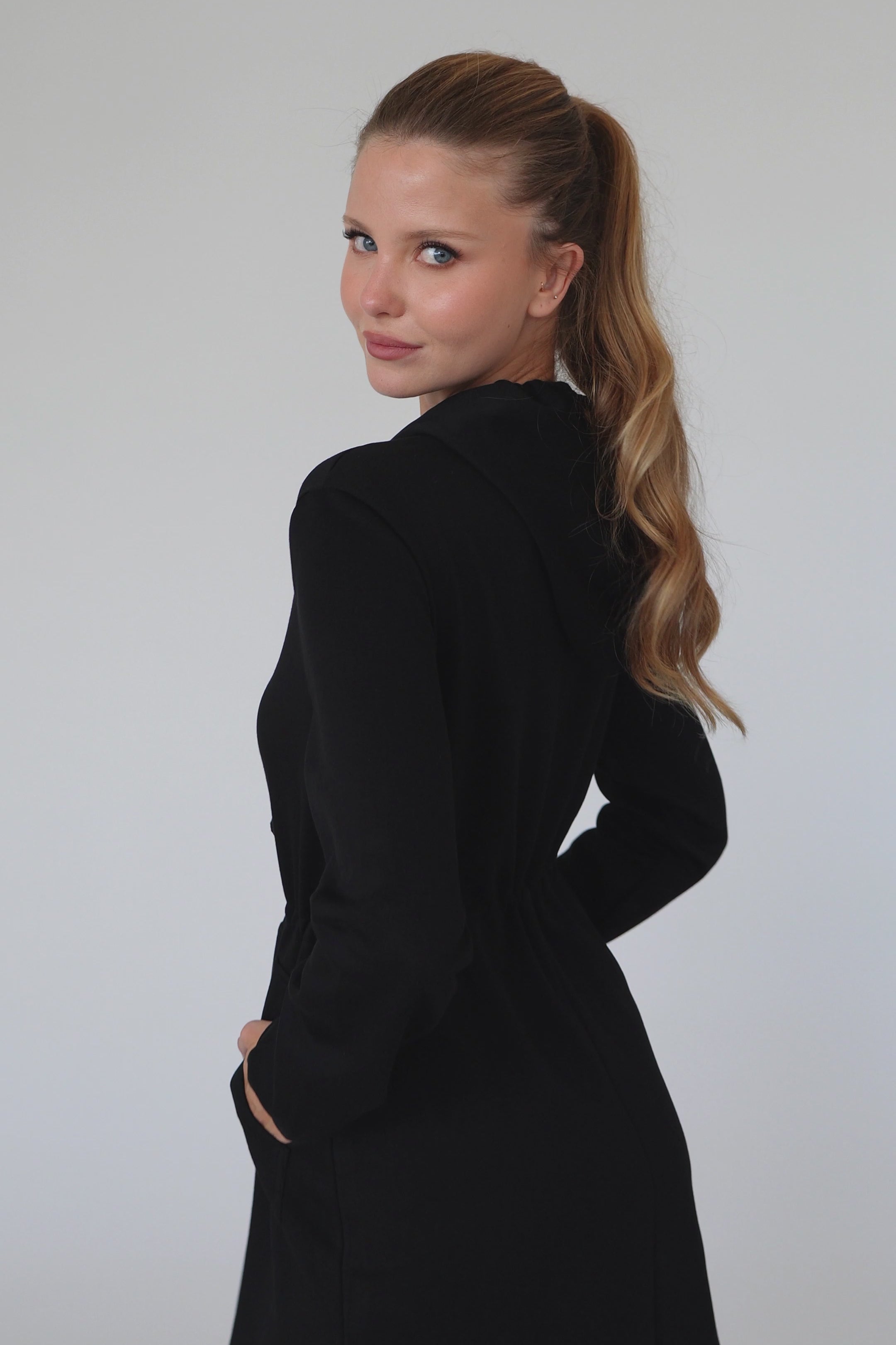 d18c1f572f70493b9027ae9a372b9c60.thumbnail.0000000000.jpg